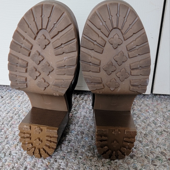 Olivia Miller Platform Boots Shiny size 6.5 - Picture 10 of 11